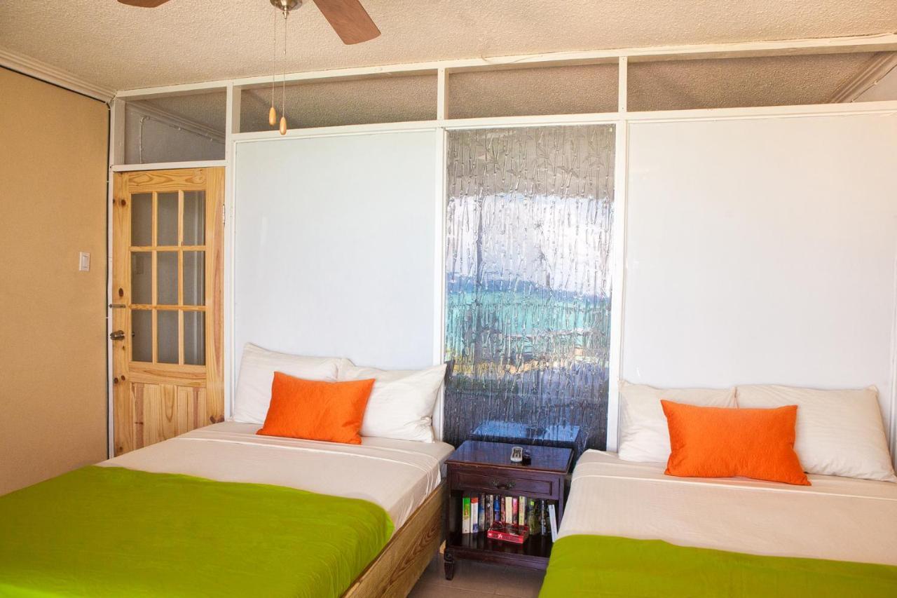 Montego Bay Club Apartments Exterior photo